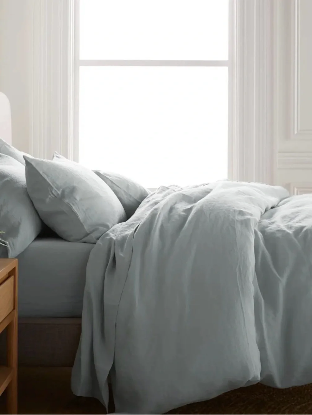 NWOT Quince European Linen 1 Piece Duvet Cover, King/Cal King (Mist)